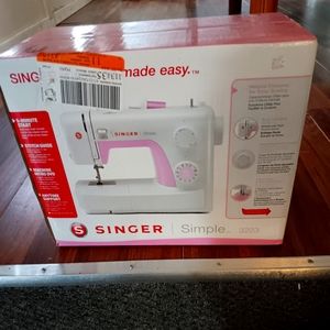 Singer sewing machine